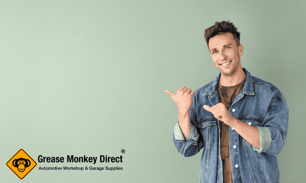 Why Use an Insurance Broker to buy Motor Trade Insurance?